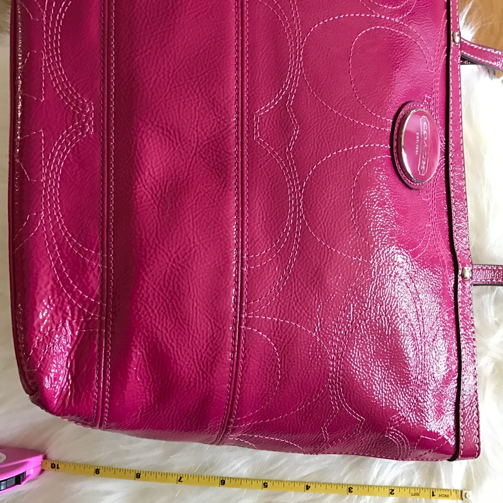 Authentic COACH Signature Tote in Raspberry - Picture 5 of 6